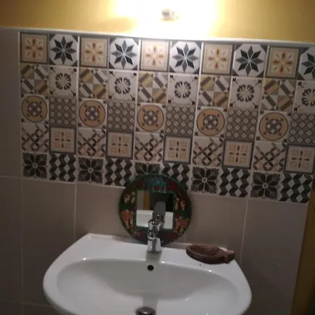 Daphrose Quarto em Acomodações Particulares
